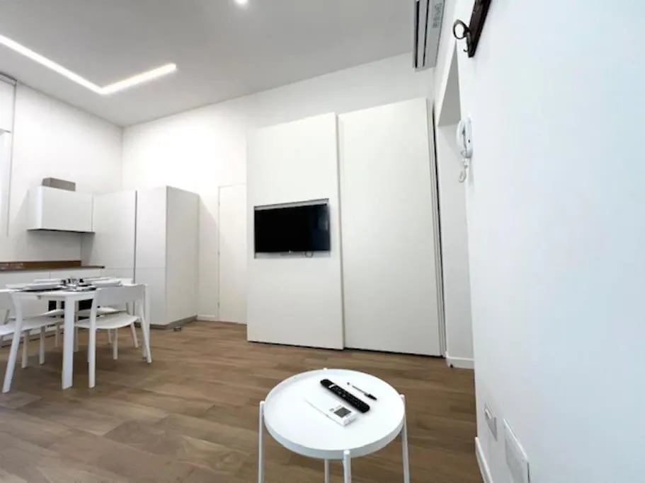 Olimpia House Apartment Milan 0*,  Italy
